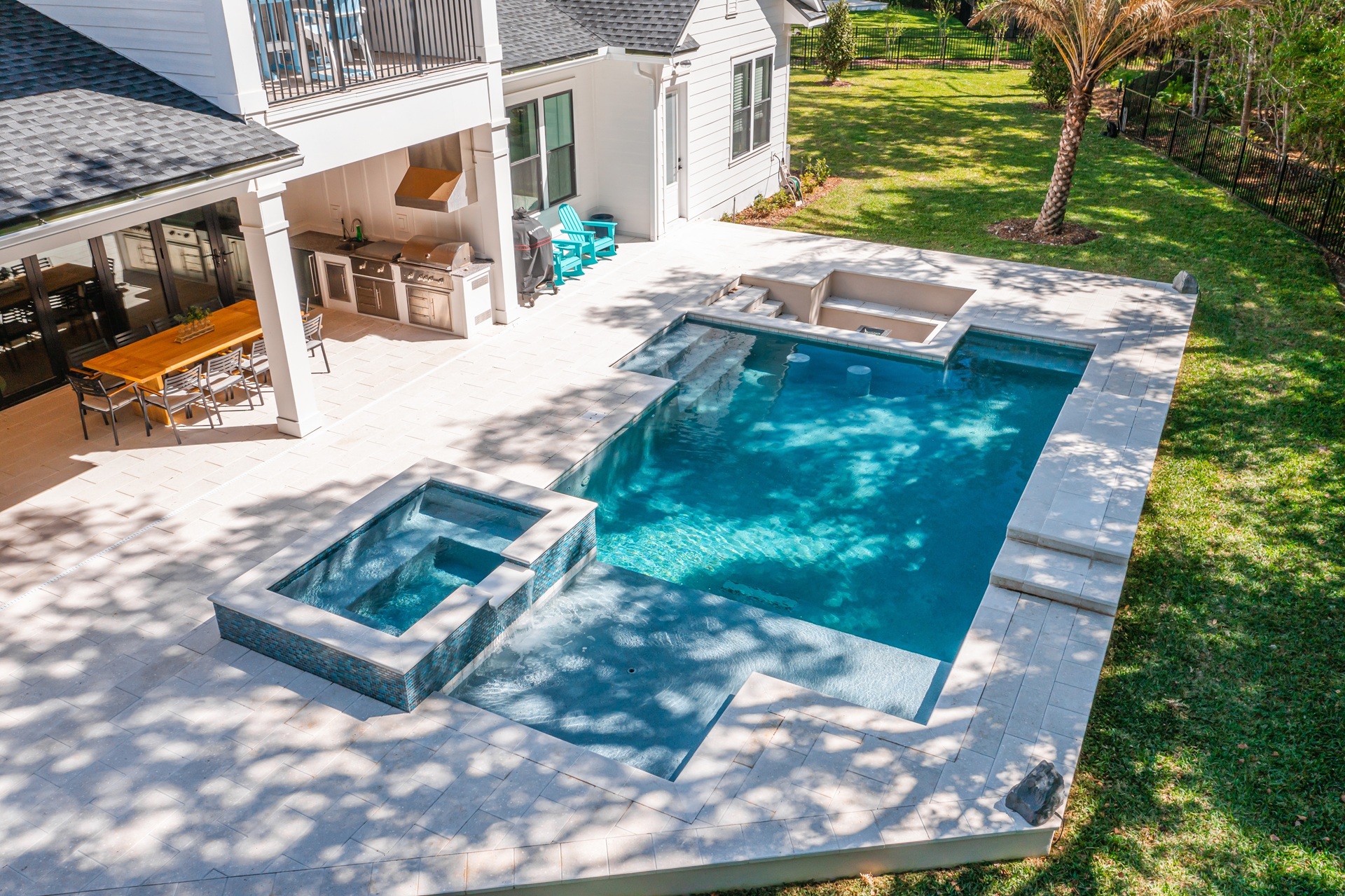 New,Home,Beautiful,Backyard,With,Custom,Pool,With,Fire,Pit