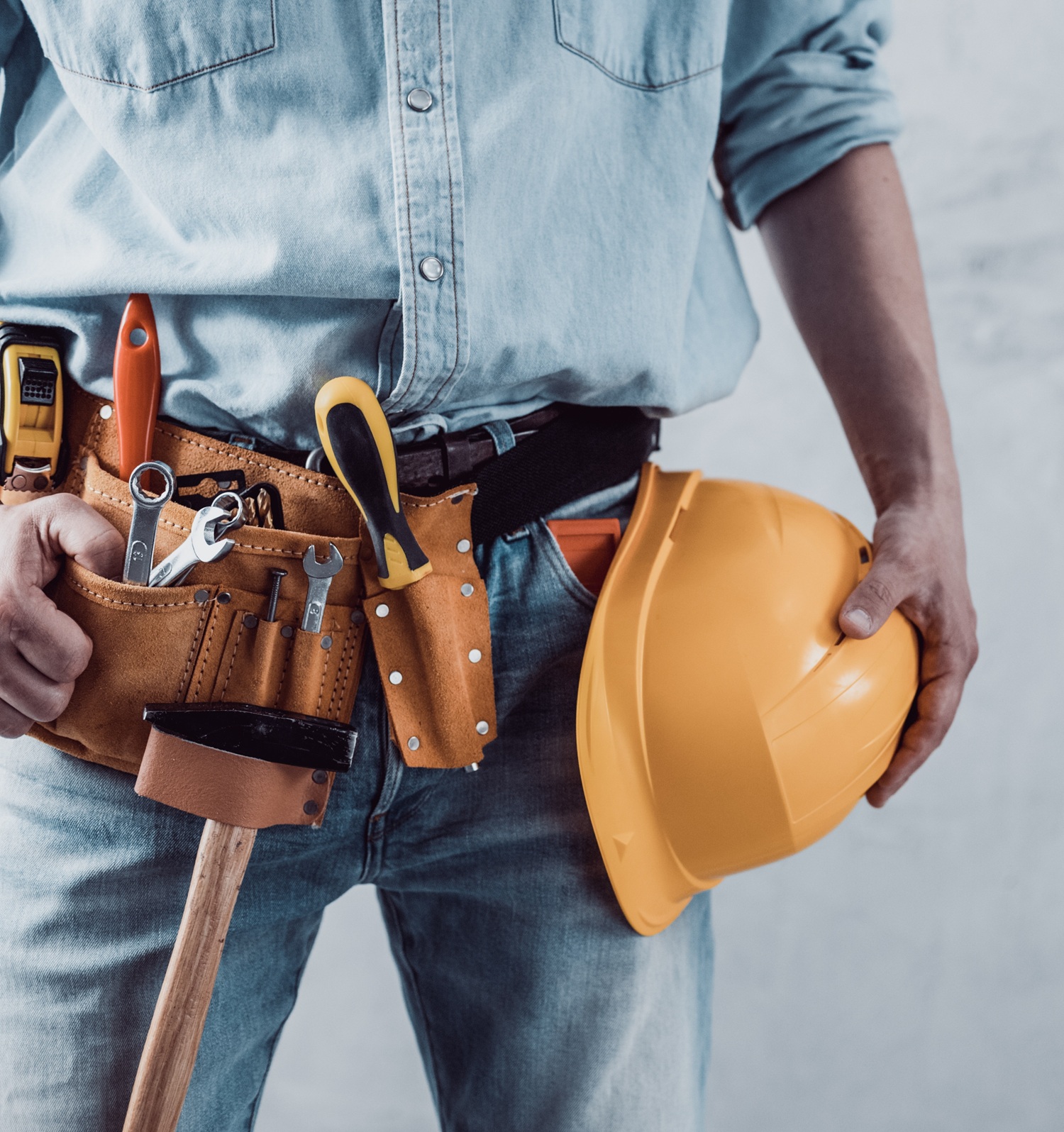 Worker,Man,Holding,Construction,Helmet,Tool,Near,Concrete,Or,Cement